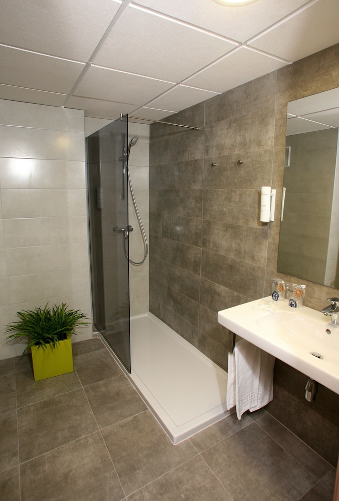Ohtels Villa Dorada 50/50