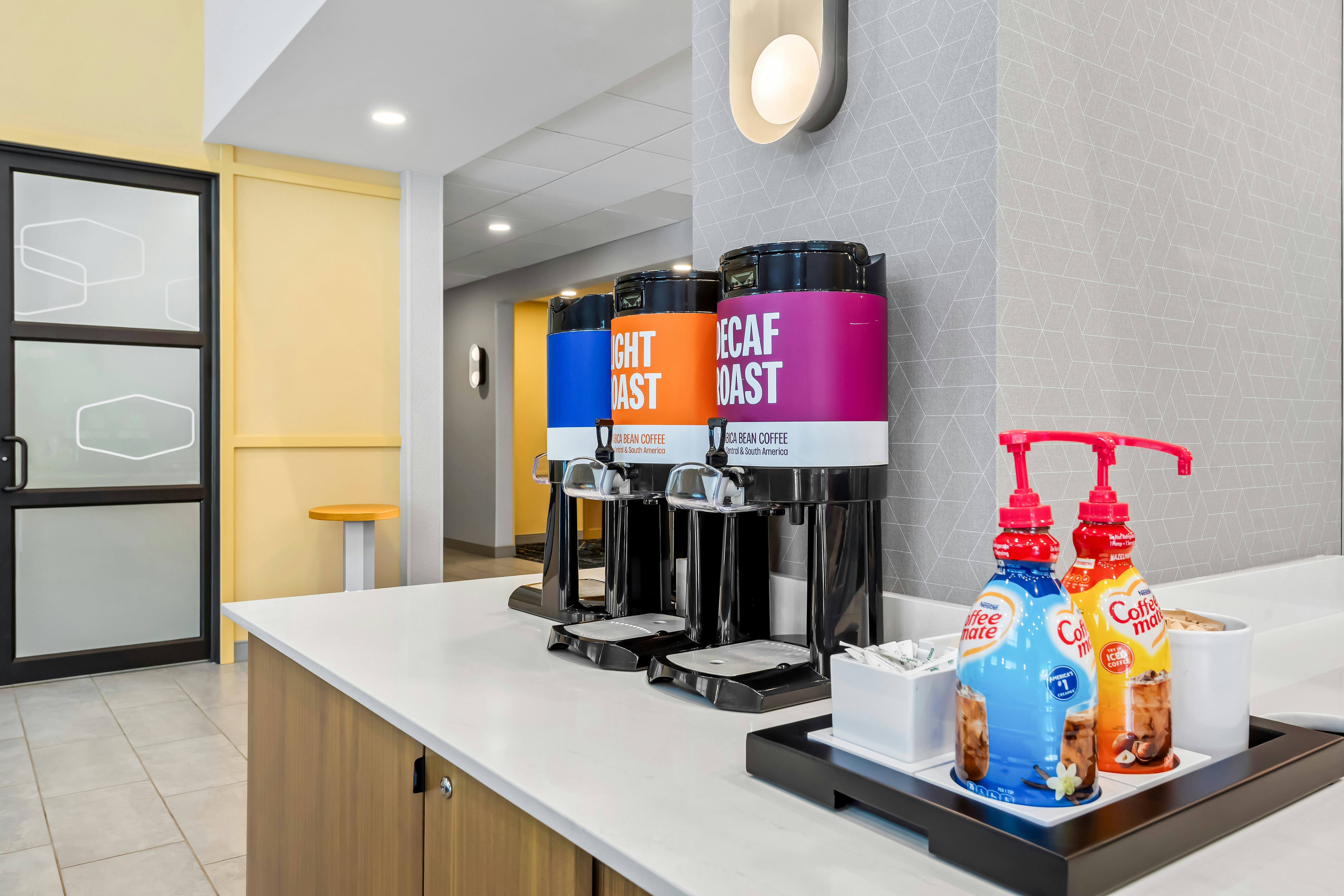 Hampton Inn & Suites Intercourse, PA 15/31