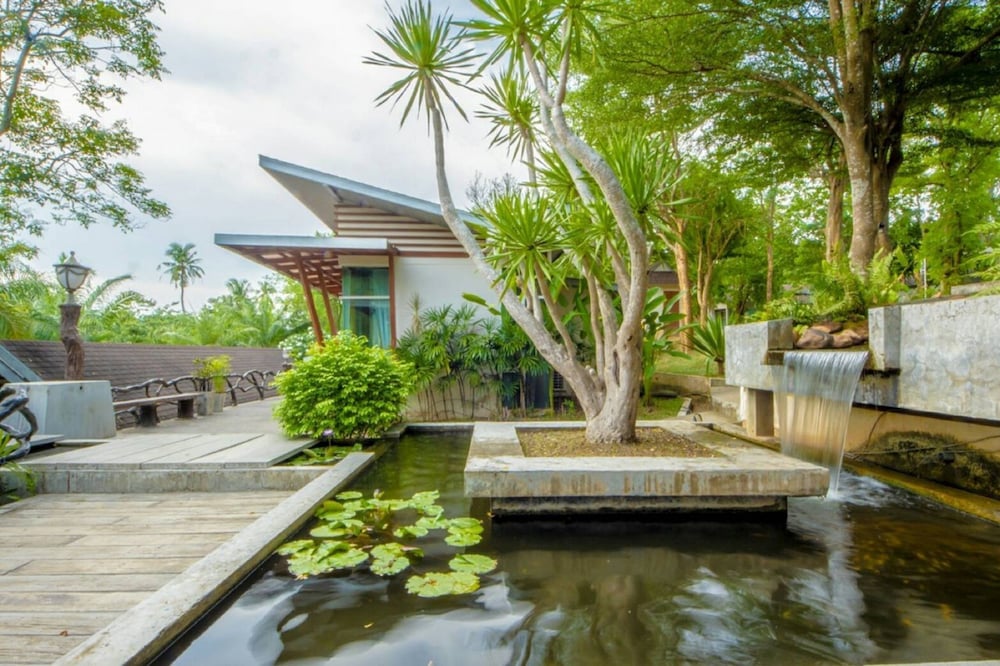 Nana Resort Kaengkrachan 36/65