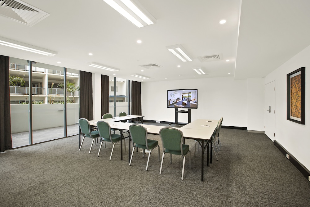 Quest Kelvin Grove 46/56