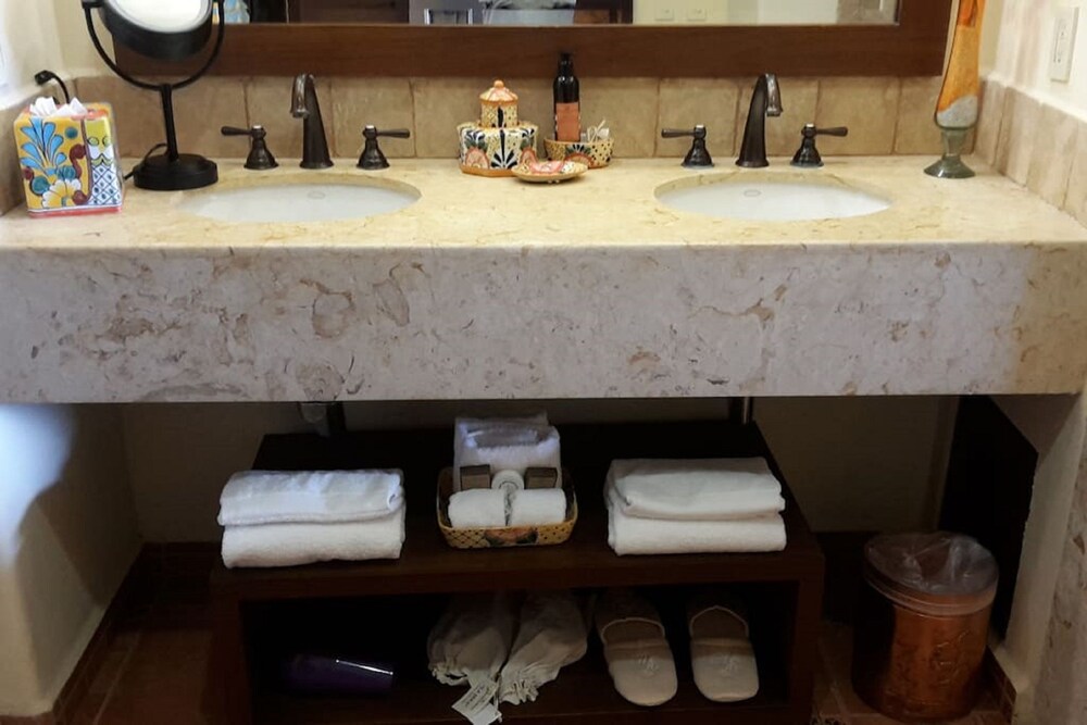 2 Bd Family Suite At Cabo San Lucas 50/50