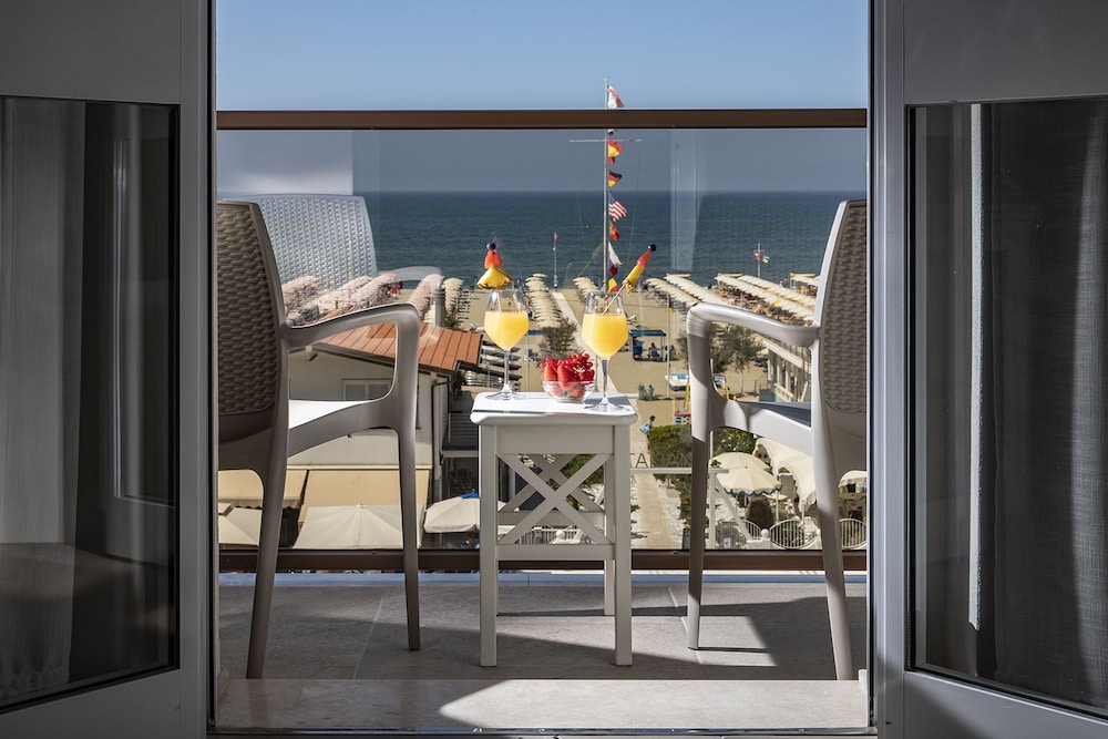 Biagi Hotel 30/50