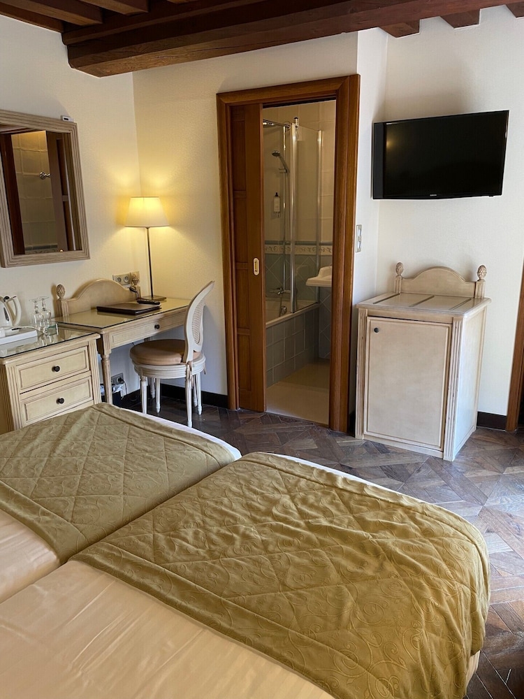 Auberge Saint Pierre 25/45