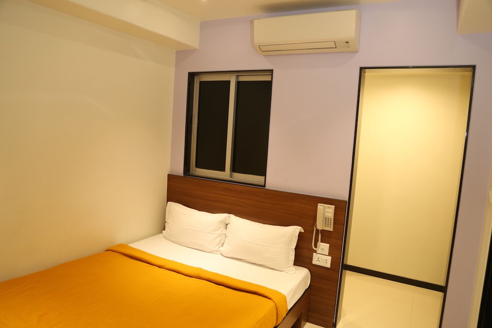 Hotel Madni Royale 14/50