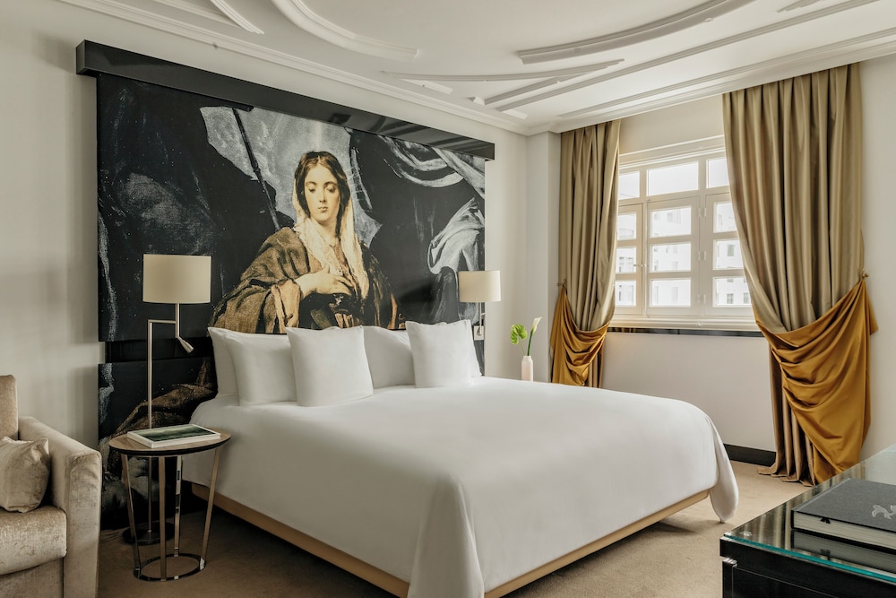 غرفة متصلة عائلية بسرير كينج، Palacio de Los Duques Gran Melia 2/3