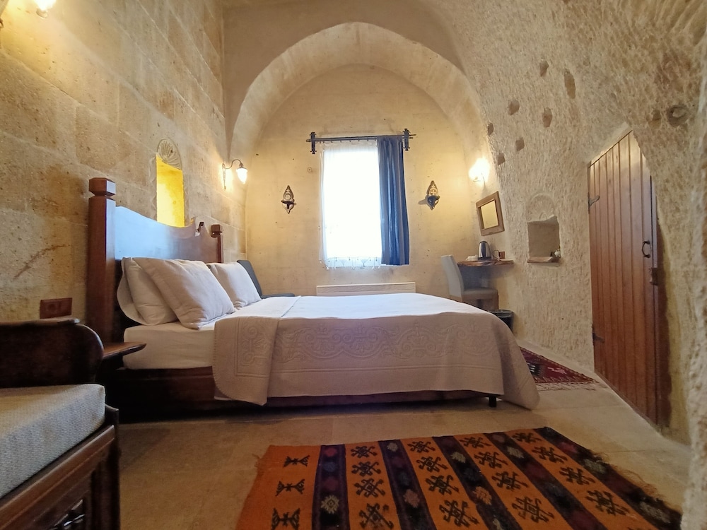 Apex Cave Hotel 15/61