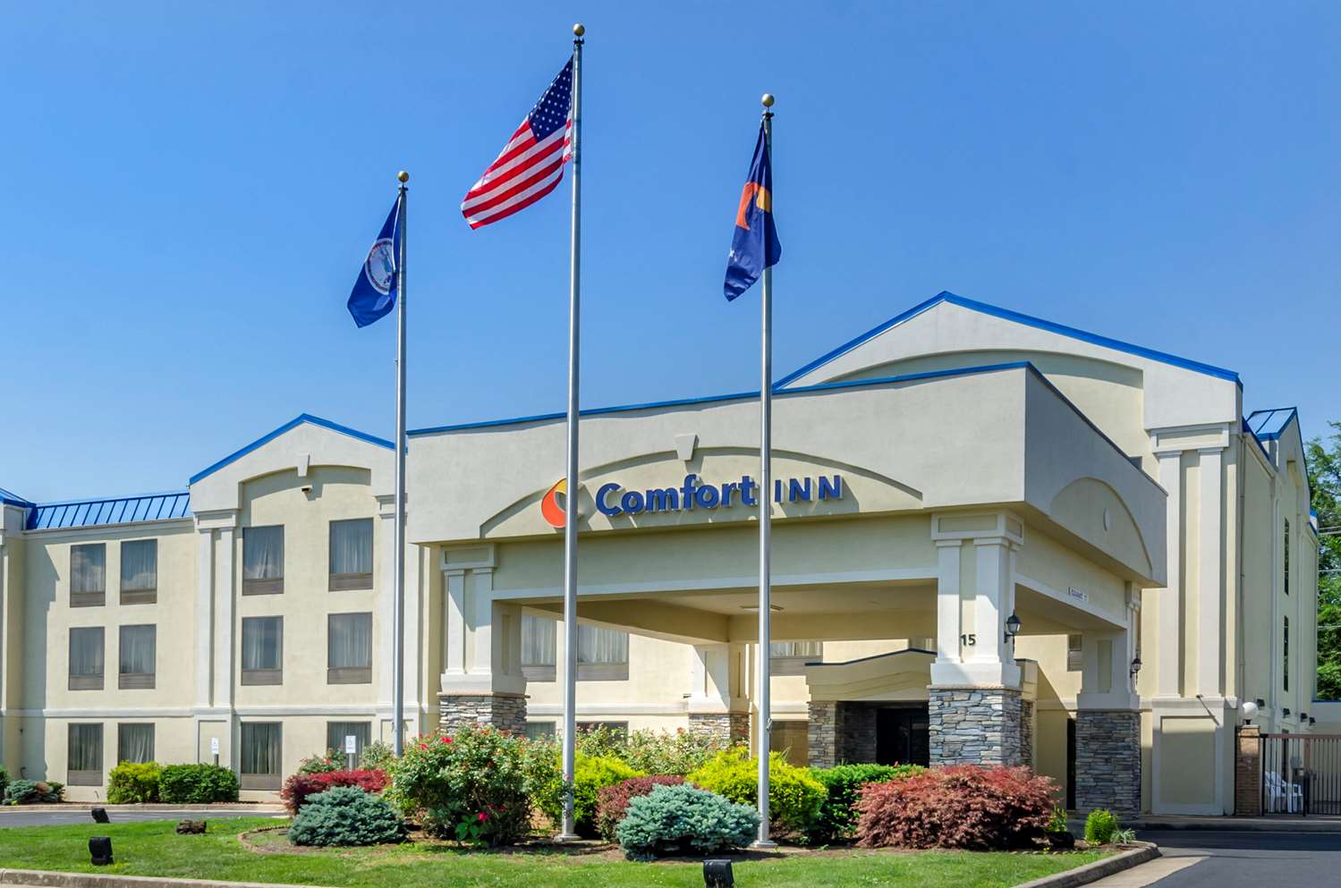 Spark by Hilton Waynesboro 1/14