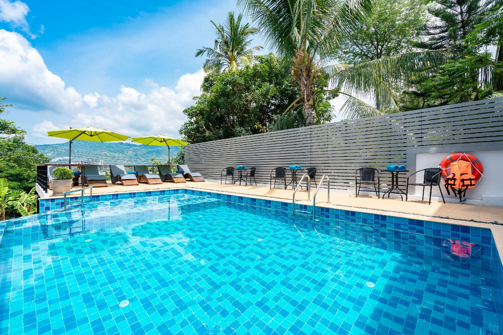 2 BEDROOMS, COMFORT, APARTMENT, KING AND QUEEN BED, LAKE VIEW, BALCONY
