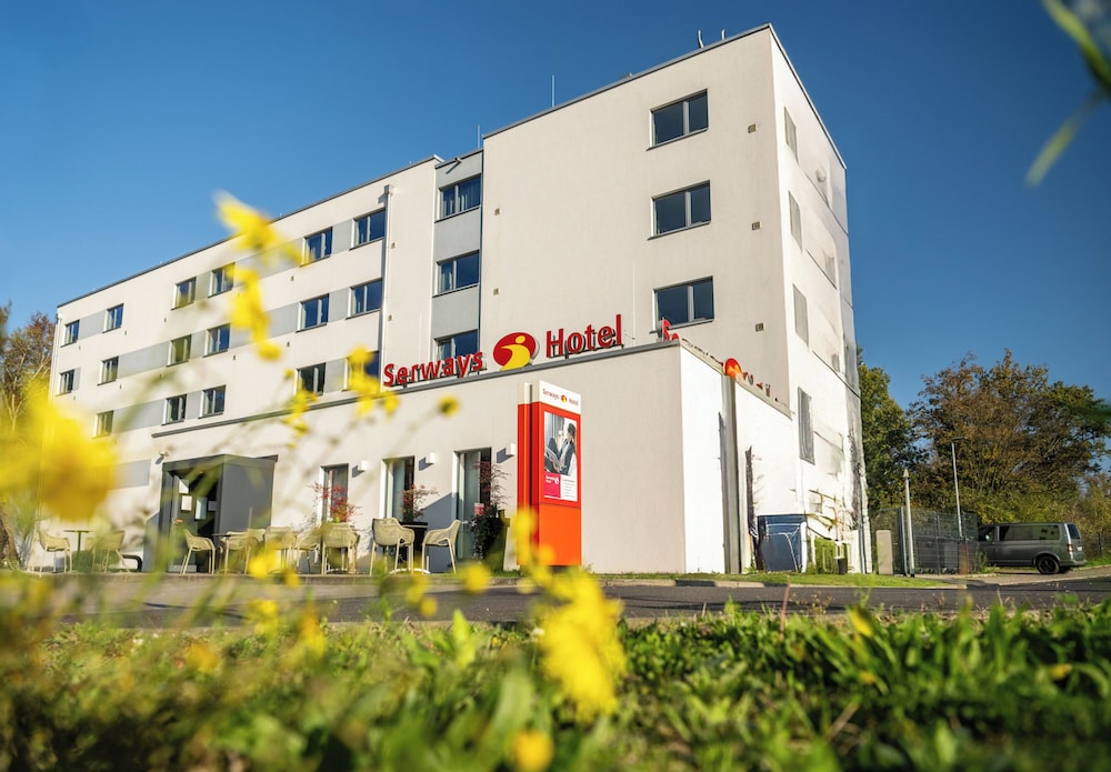 SERWAYS HOTEL WEISKIRCHEN 55/58