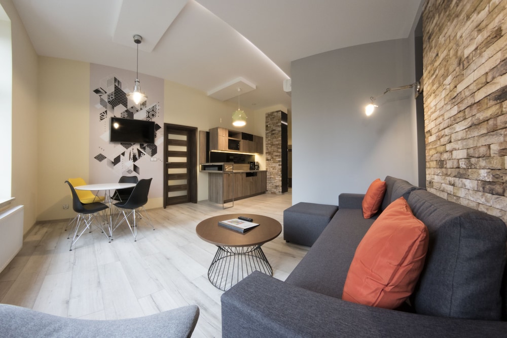 Yourplace Central Apartments 33/50
