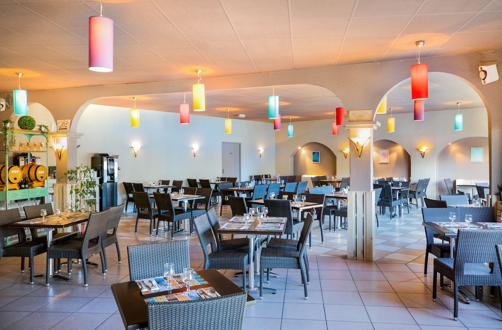restaurant-cafeteria
