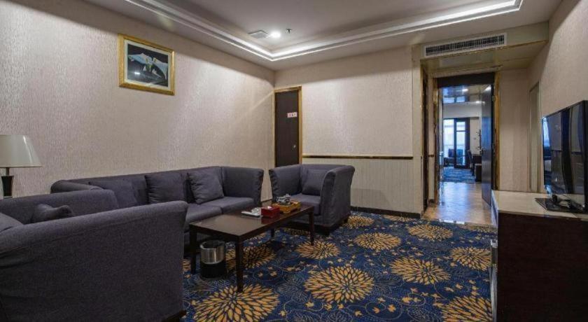 Huiquan Hotel 31/46