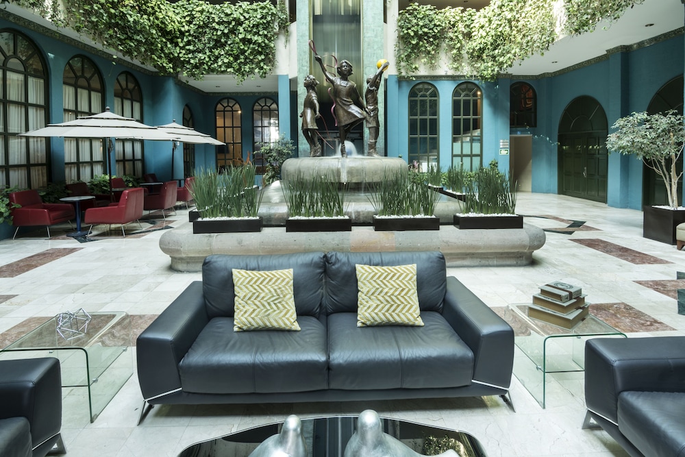 HOTEL SAN FRANCISCO LEON 38/64