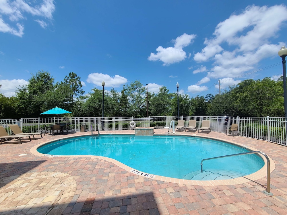 Best Western Plus First Coast Inn & Suites 3/53