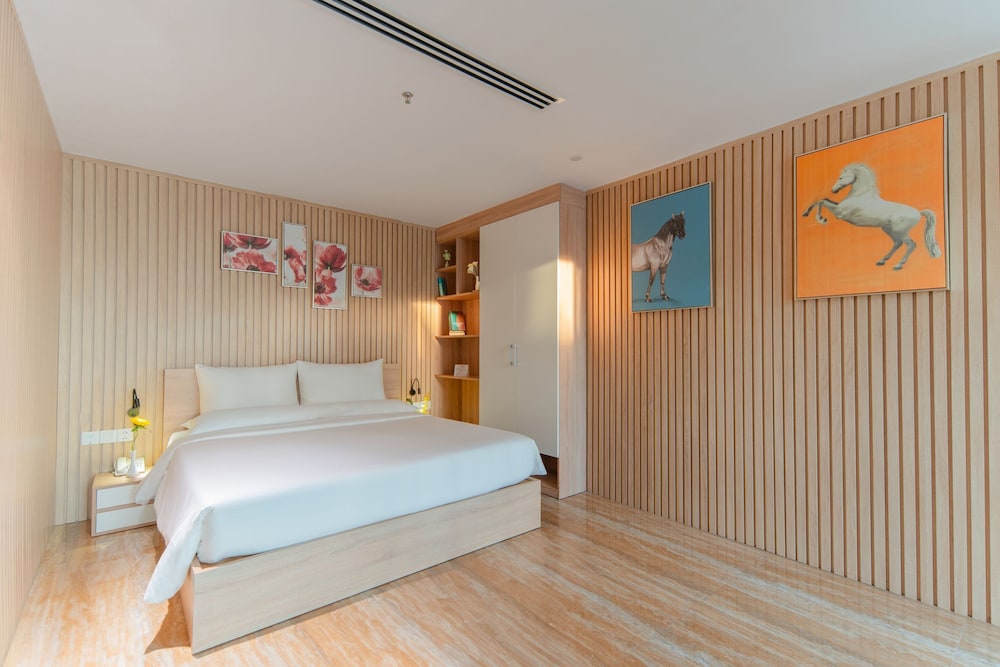 Suite, Ocean View