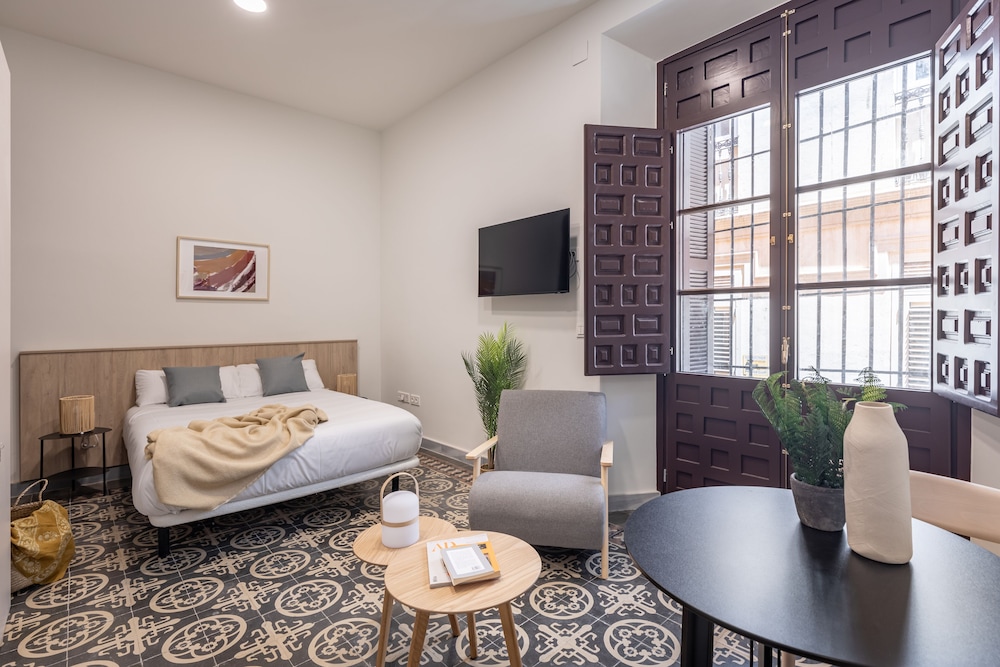 Apartamentos Libere Malaga la Merced 5/31