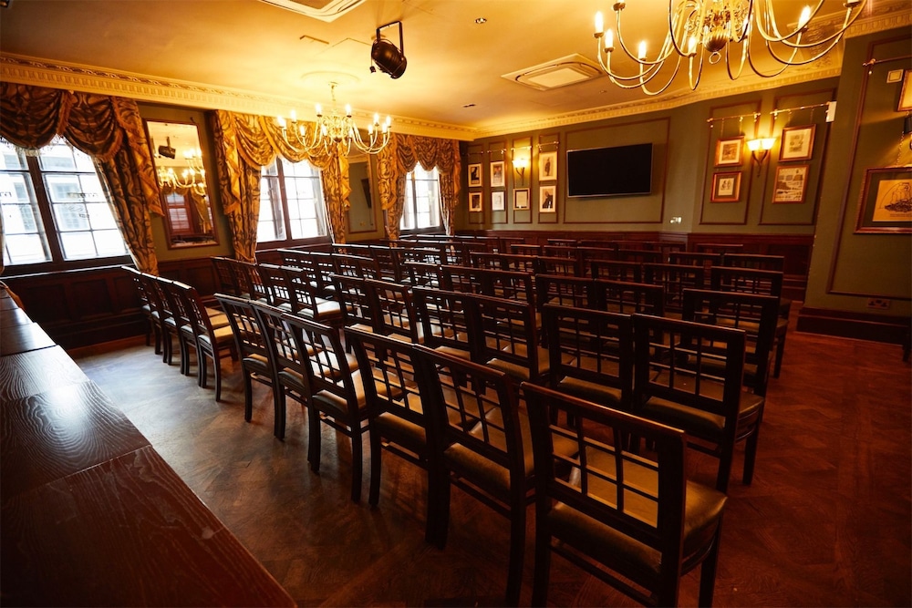The Counting House 43/50