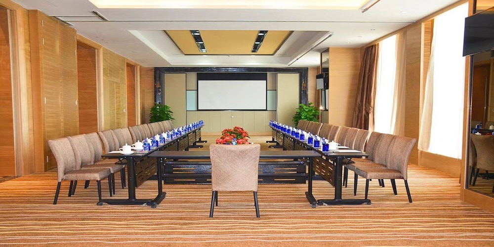 Crowne Plaza Tianjin Meijiangnan 30/49