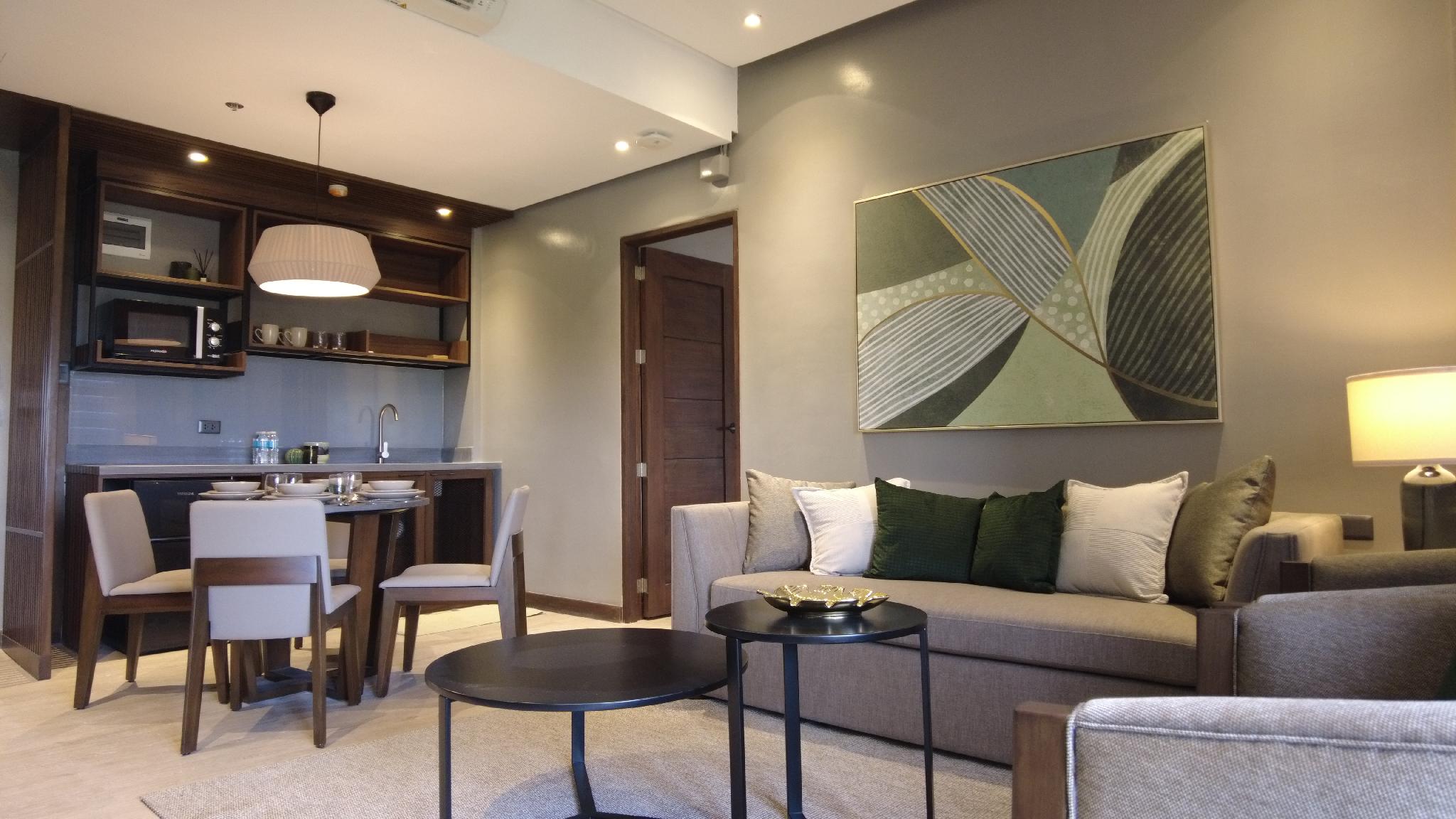 Acro Residences 11/25
