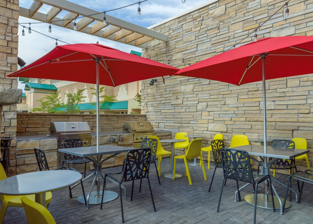 Home2 Suites by Hilton Fort Collins 41/44