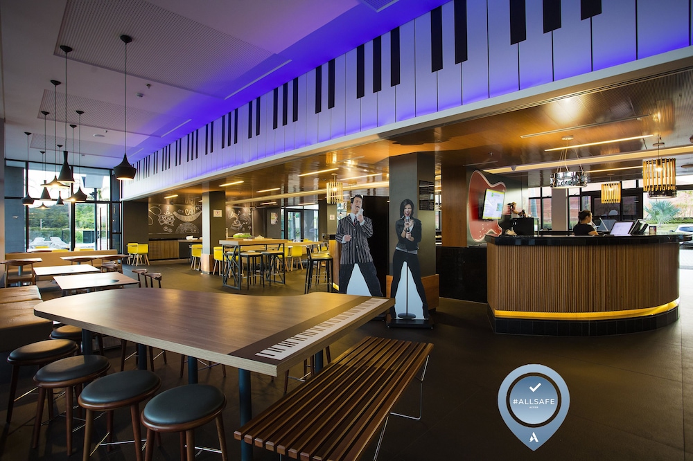 Ibis Styles Taubate 9/72
