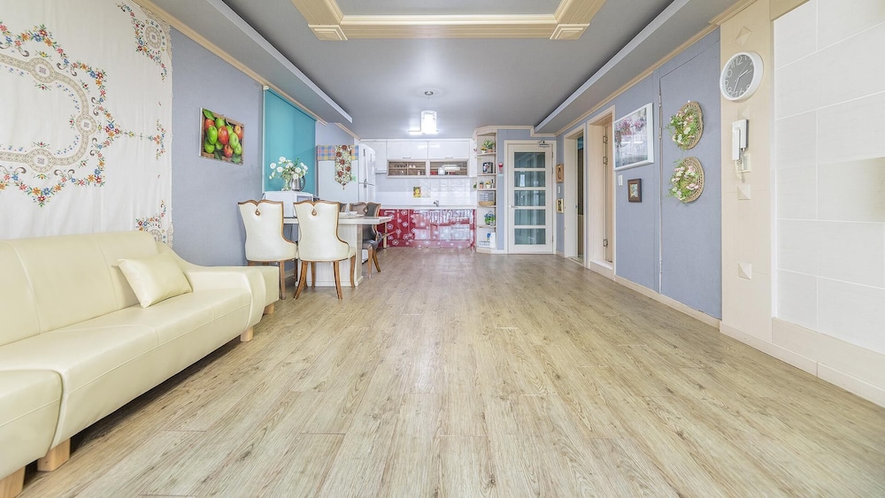 Ganghwa Badatgashimteo Pension 31/50