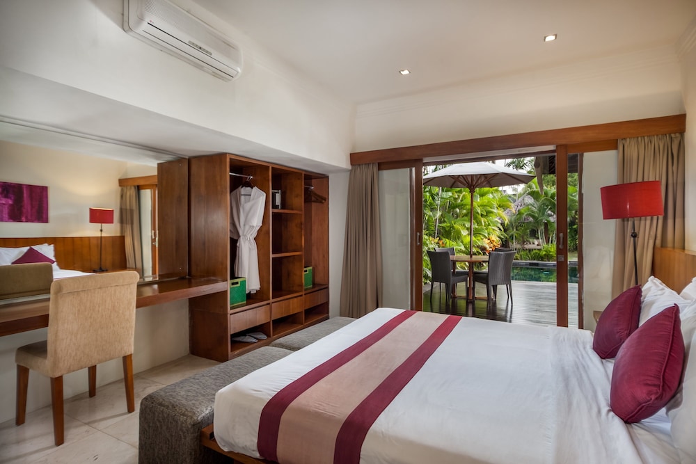 Serene Villas 17/49