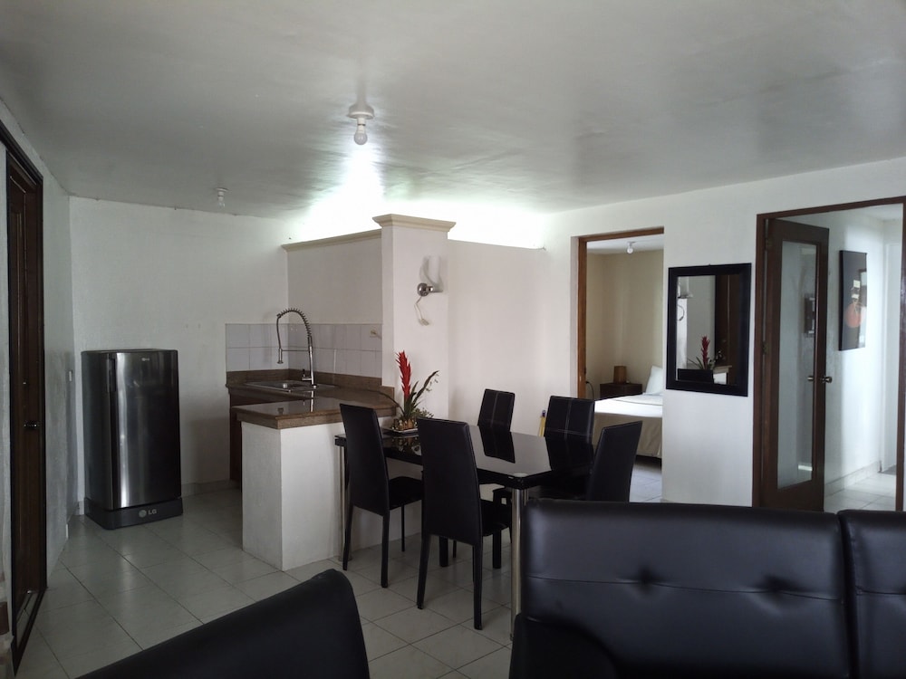Ocean Bay Beach Resort 27/50