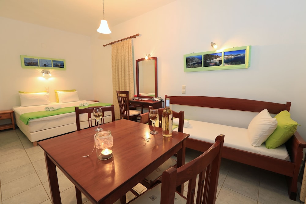 Edem Hotel Apartments 48/72