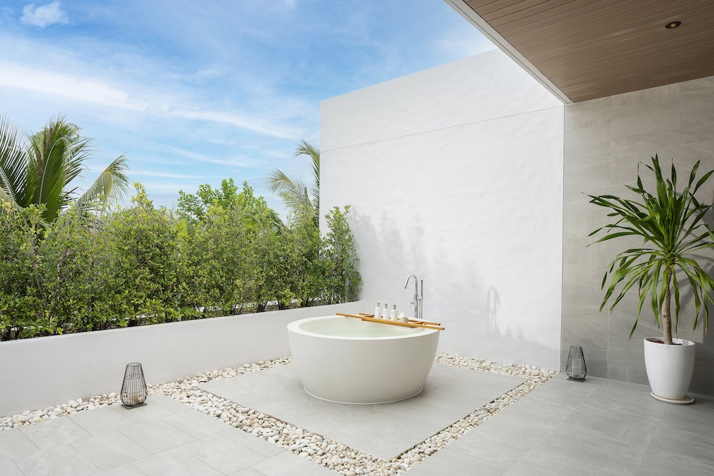 Melia Phuket Mai Khao 32/66