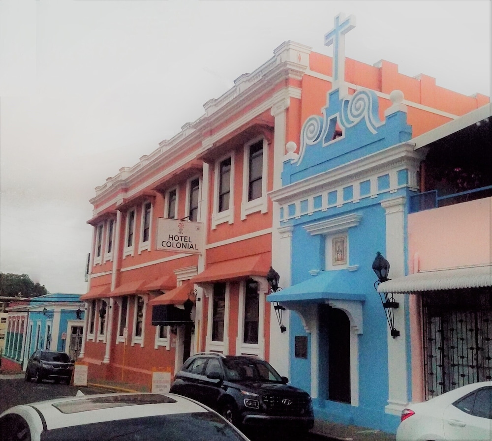 Hotel Colonial 2/50