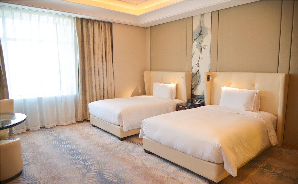 Hilton Urumqi 12/63
