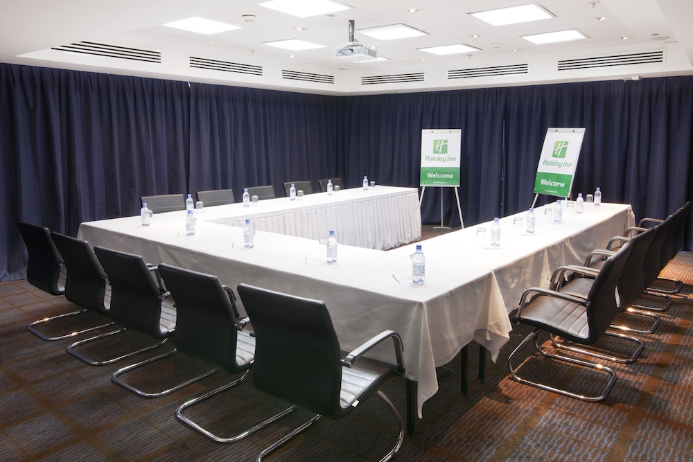 Holiday Inn Almaty 67/81