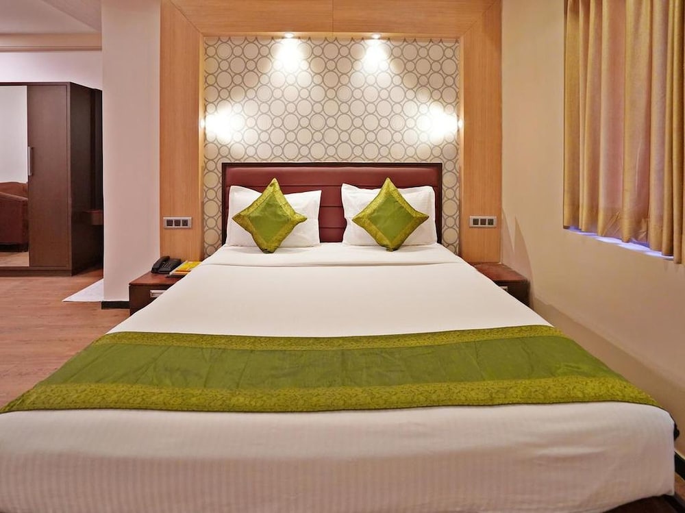 Gold Coast Beach Resort 10/18