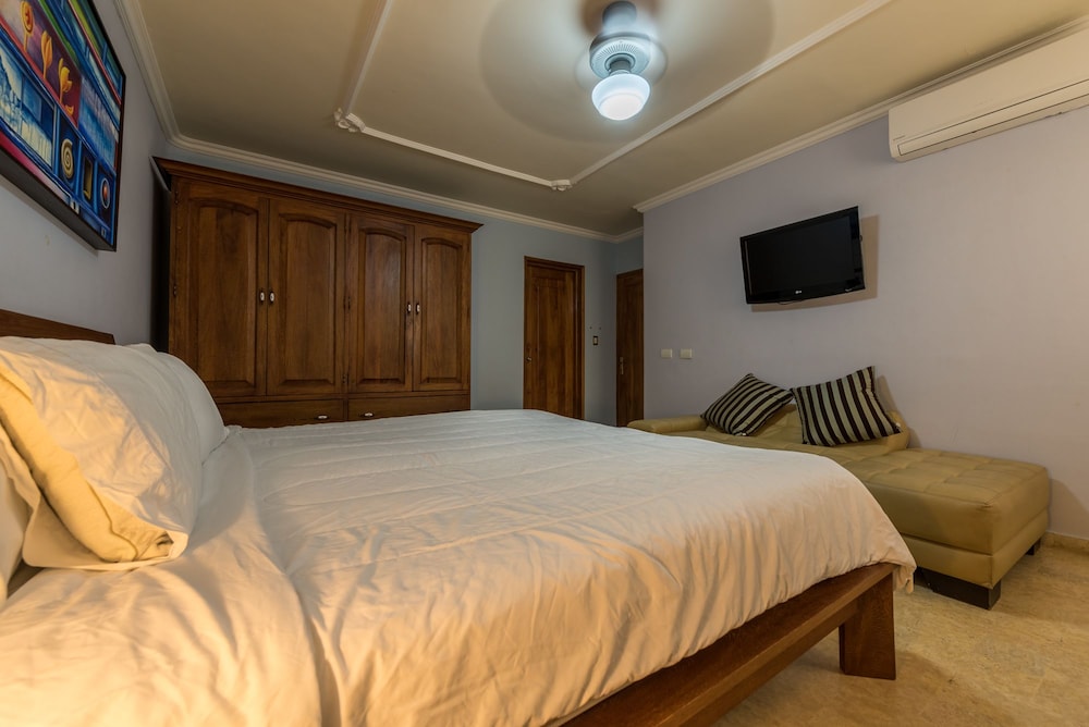 Hotel Castel by HMC 9/50