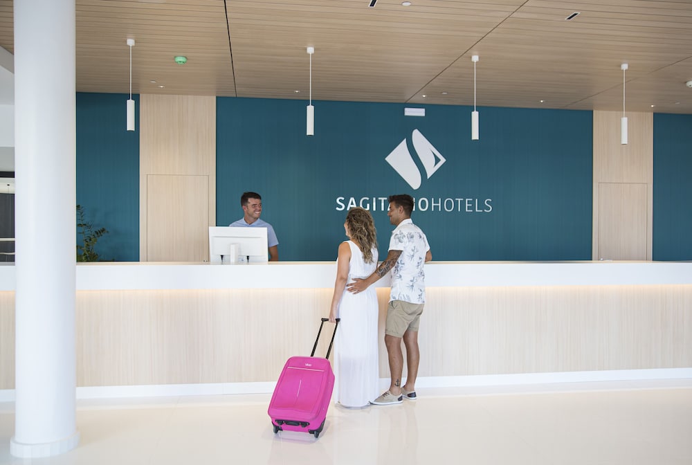 Hotel Gran Sagitario 10/32