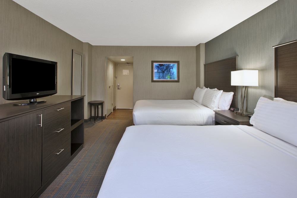 Holiday Inn Columbus Downtown Capital Square 17/65