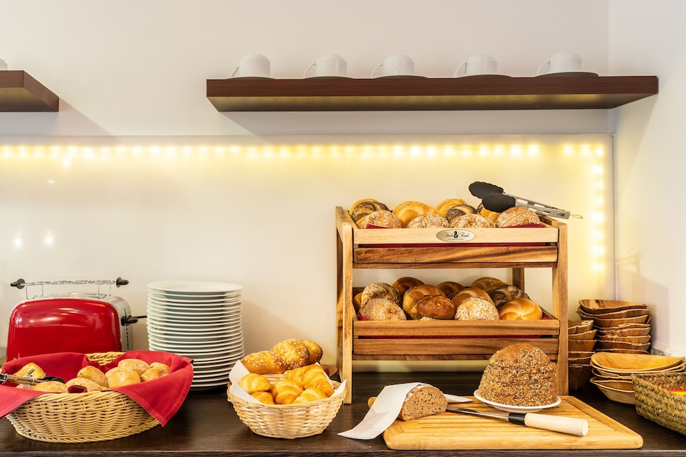 Hotel Frechener Hof 20/40
