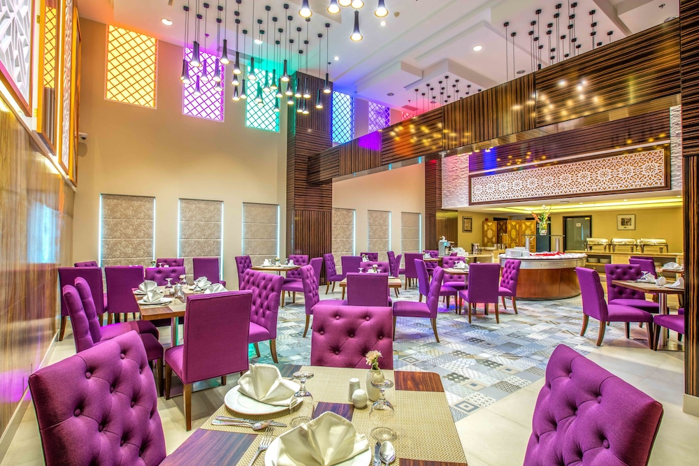 Gulf Court Hotel 42/50