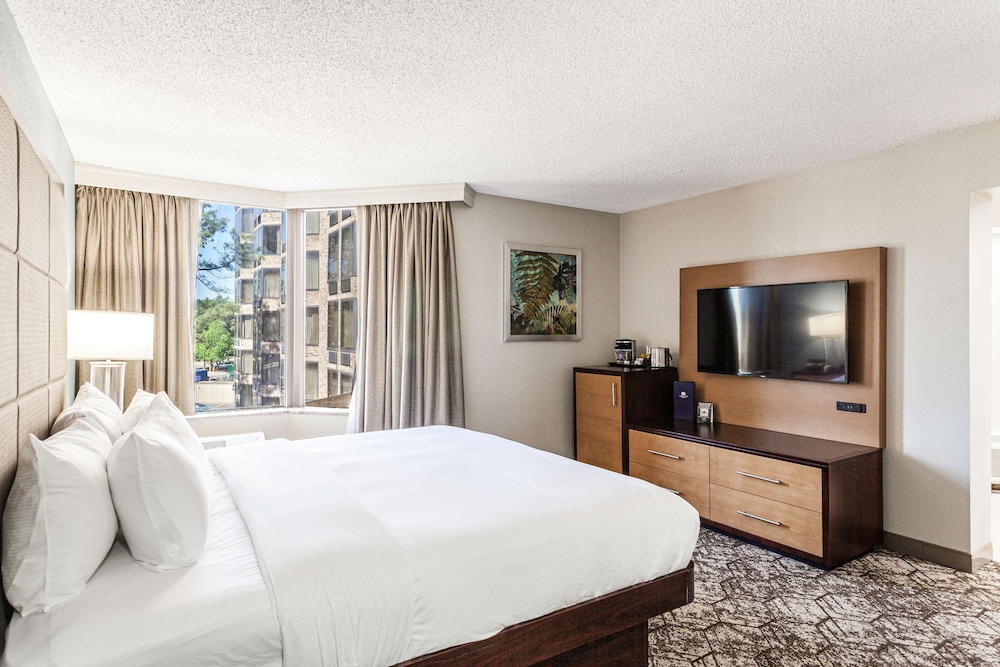 Doubletree Memphis 16/68