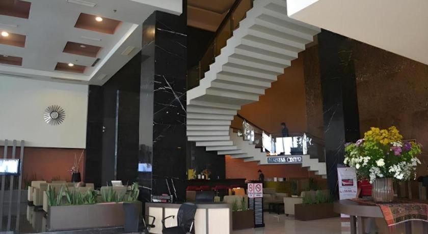 Hotel Grand Antares 42/50