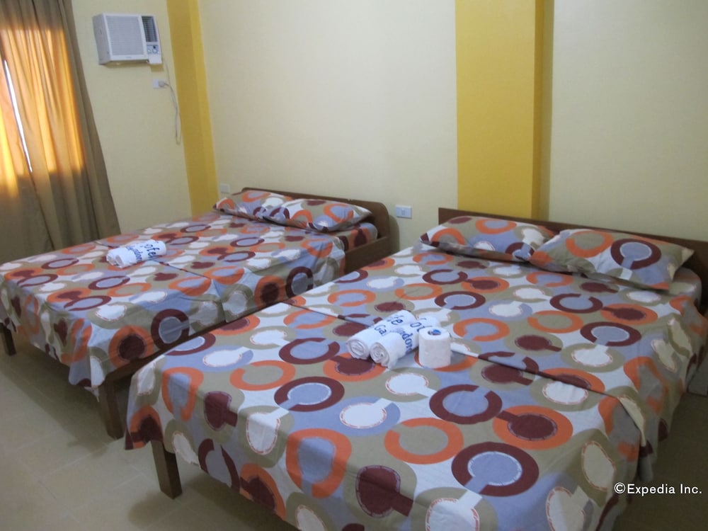 White Beach Hotel Bar And Restaurant 54/90