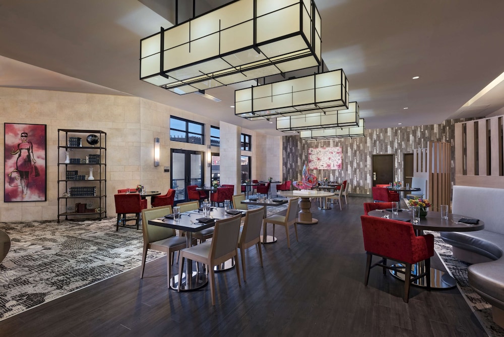 Hyatt Centric the Woodlands 48/63