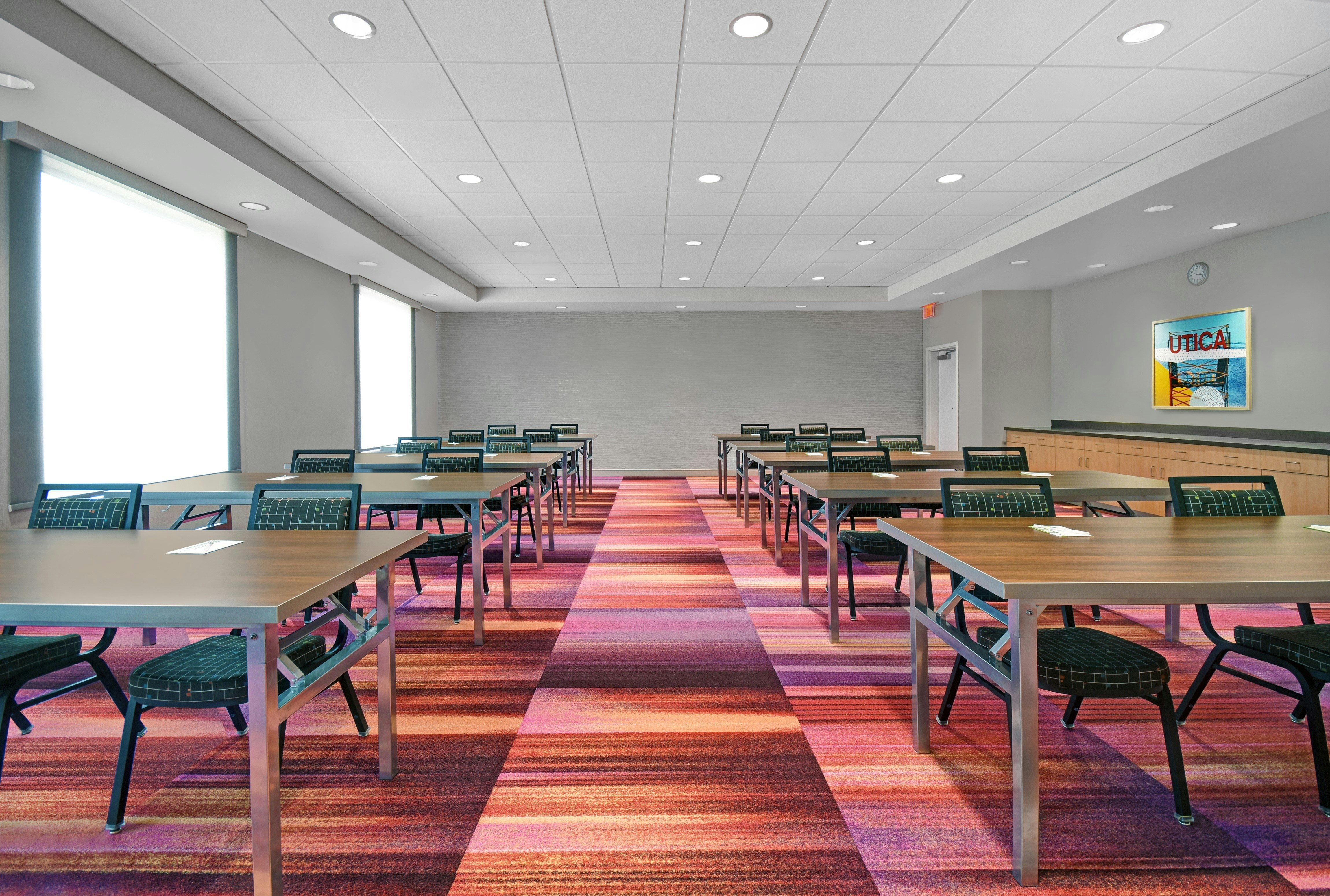 Home2 Suites by Hilton Utica, NY 24/26