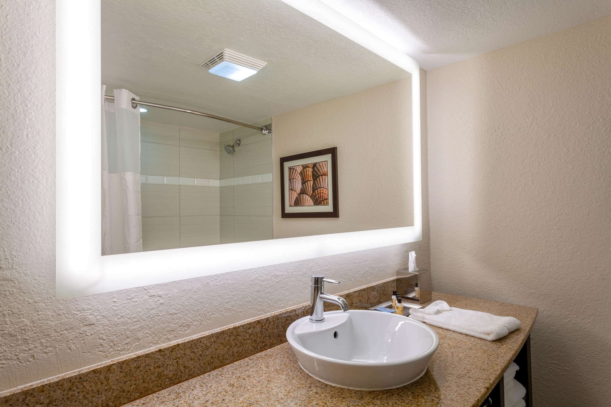 Room, 2 Double Beds, Wyndham Boca Raton 3/3