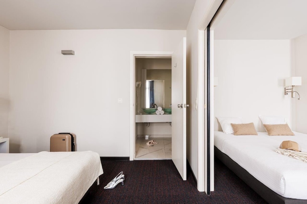 Hotel Saint Sauveur 15/50