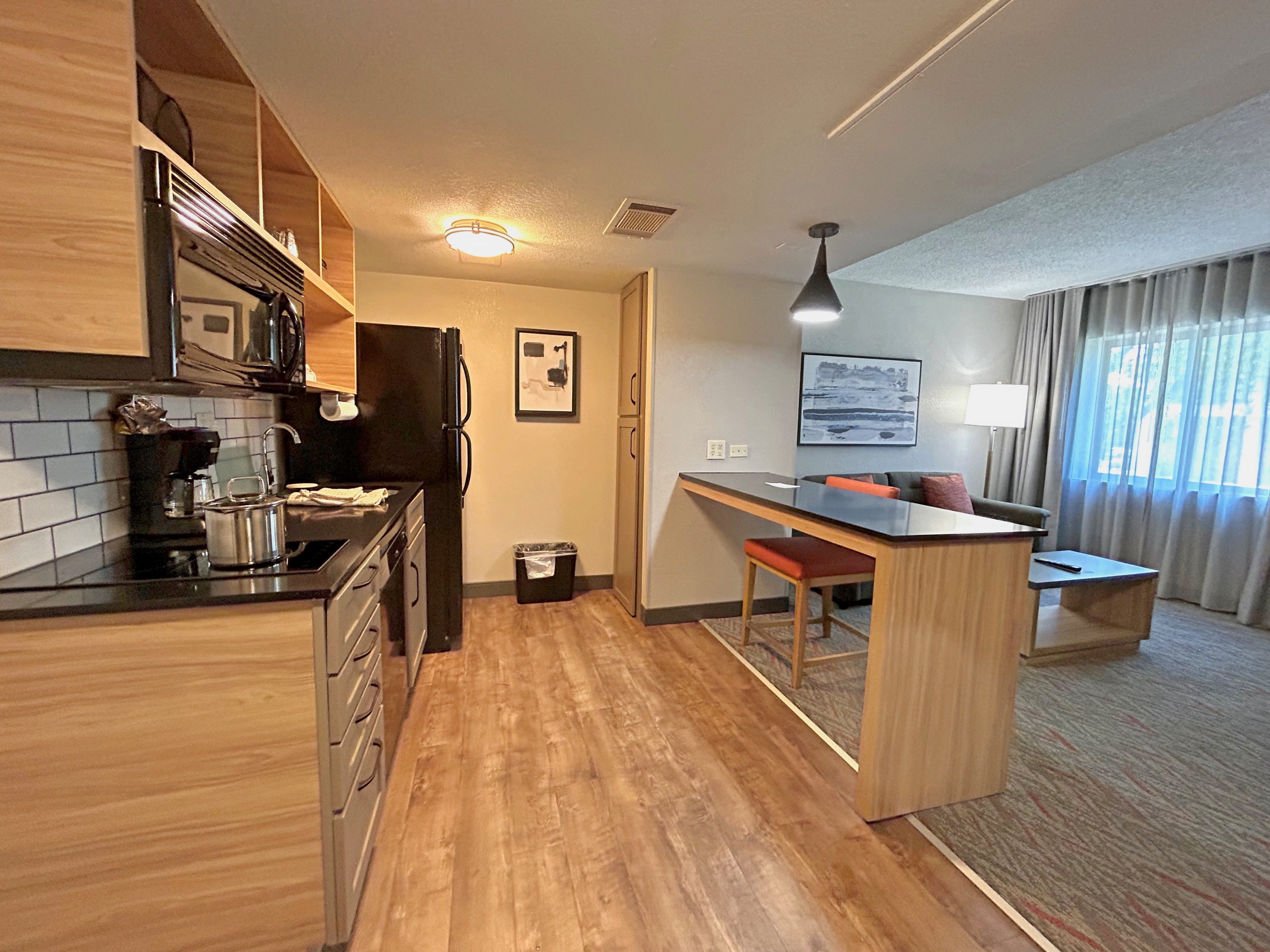 Candlewood Suites Indianapolis Downtown Medical District 56/73