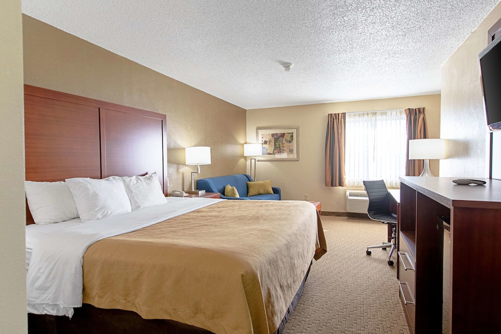Quality Inn Marysville OH 18/30