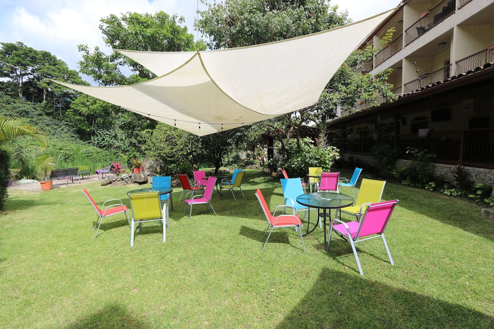 Valle Del Rio S A Hotel 59/68