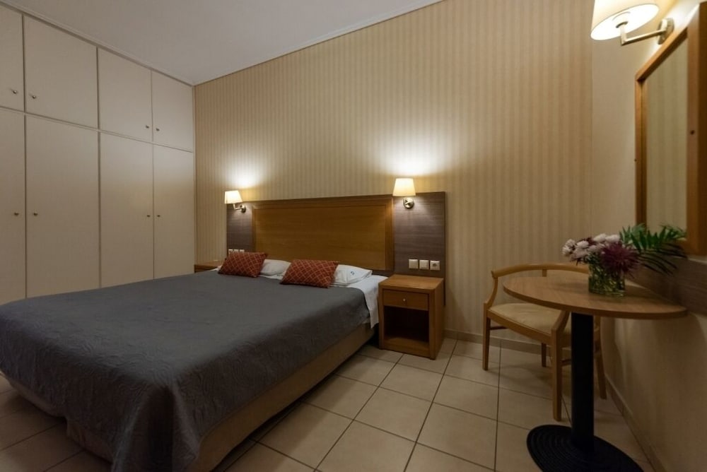Hotel Ostria 18/45